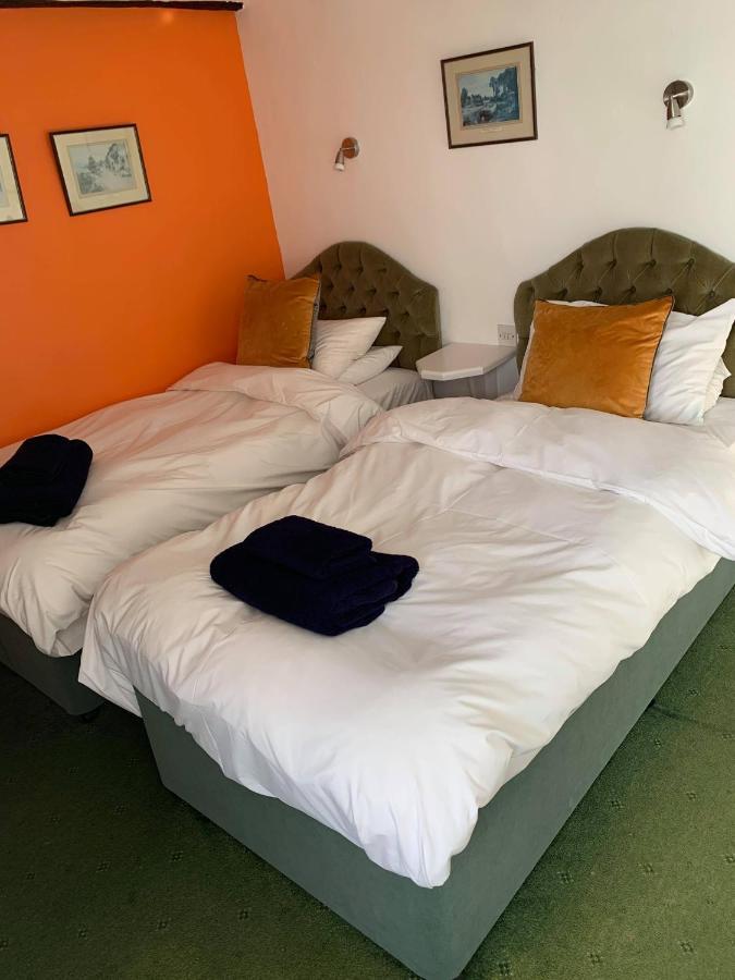 Ye Olde White Harte Hotel Burnham-on-Crouch 部屋 写真