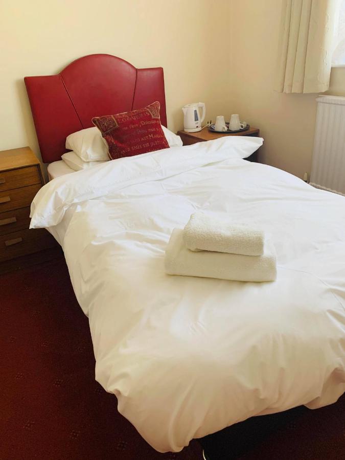 Ye Olde White Harte Hotel Burnham-on-Crouch 部屋 写真