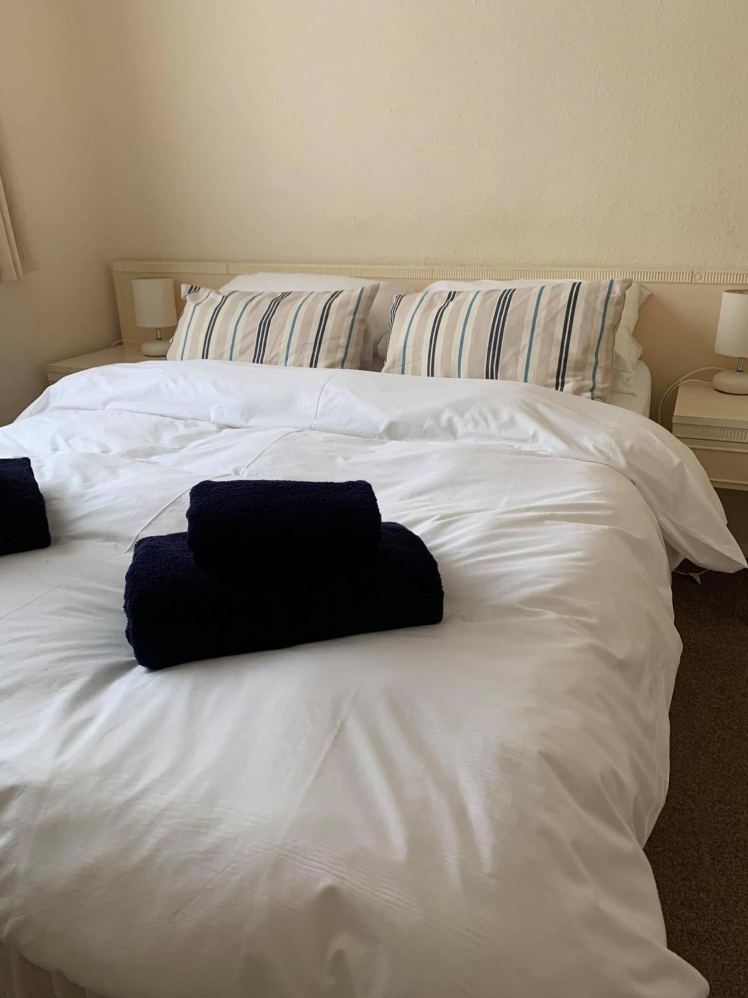Ye Olde White Harte Hotel Burnham-on-Crouch 部屋 写真
