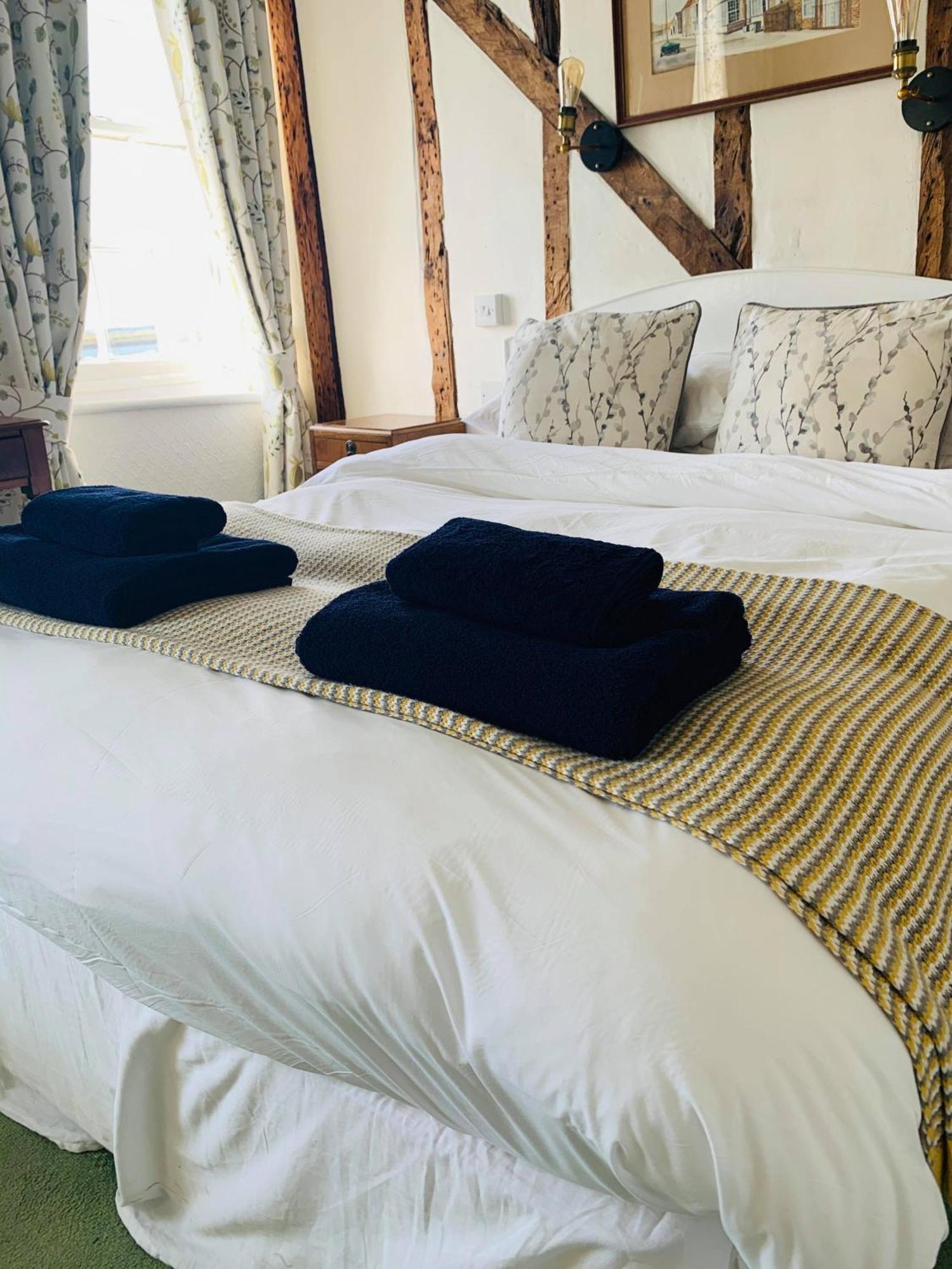 Ye Olde White Harte Hotel Burnham-on-Crouch 部屋 写真